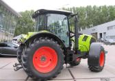 Claas ARION 620