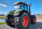 Claas Axion 810 CIS Tractor