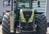 Claas Xerion 3300 Tractor