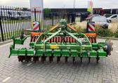 Amazone Catros 3003+ met V-ringwals KW