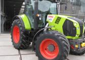 Claas ARION 620