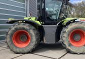 Claas xerion 3300
