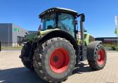 Claas AXION 830
