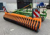 Amazone Catros 3003+ met V-ringwals KW